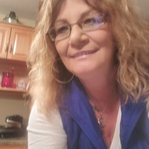 Meet your Posher, Gina